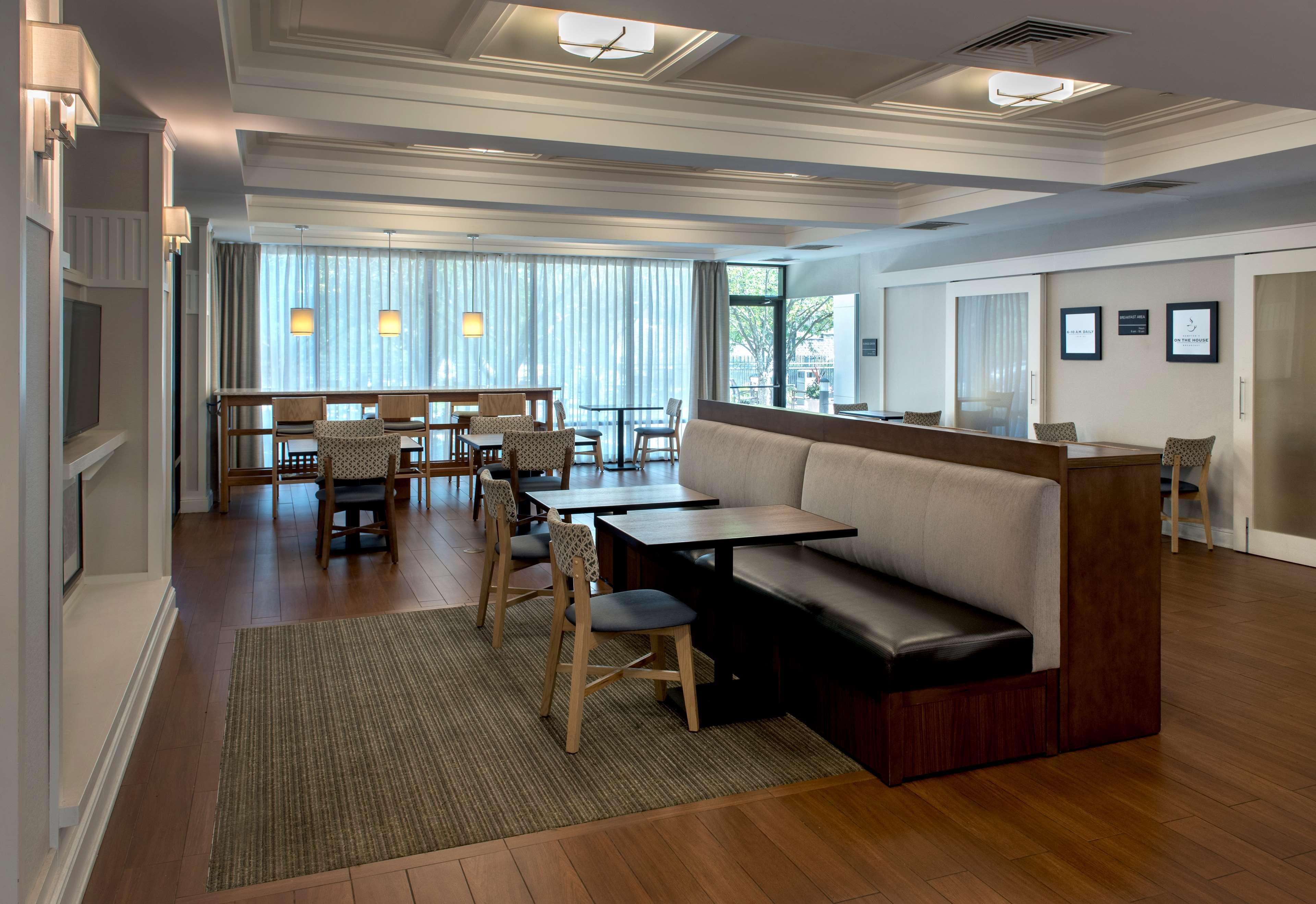 Hampton Inn Middletown Zewnętrze zdjęcie